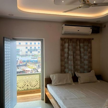 Hotel Grand View ปูรี ภายนอก รูปภาพ