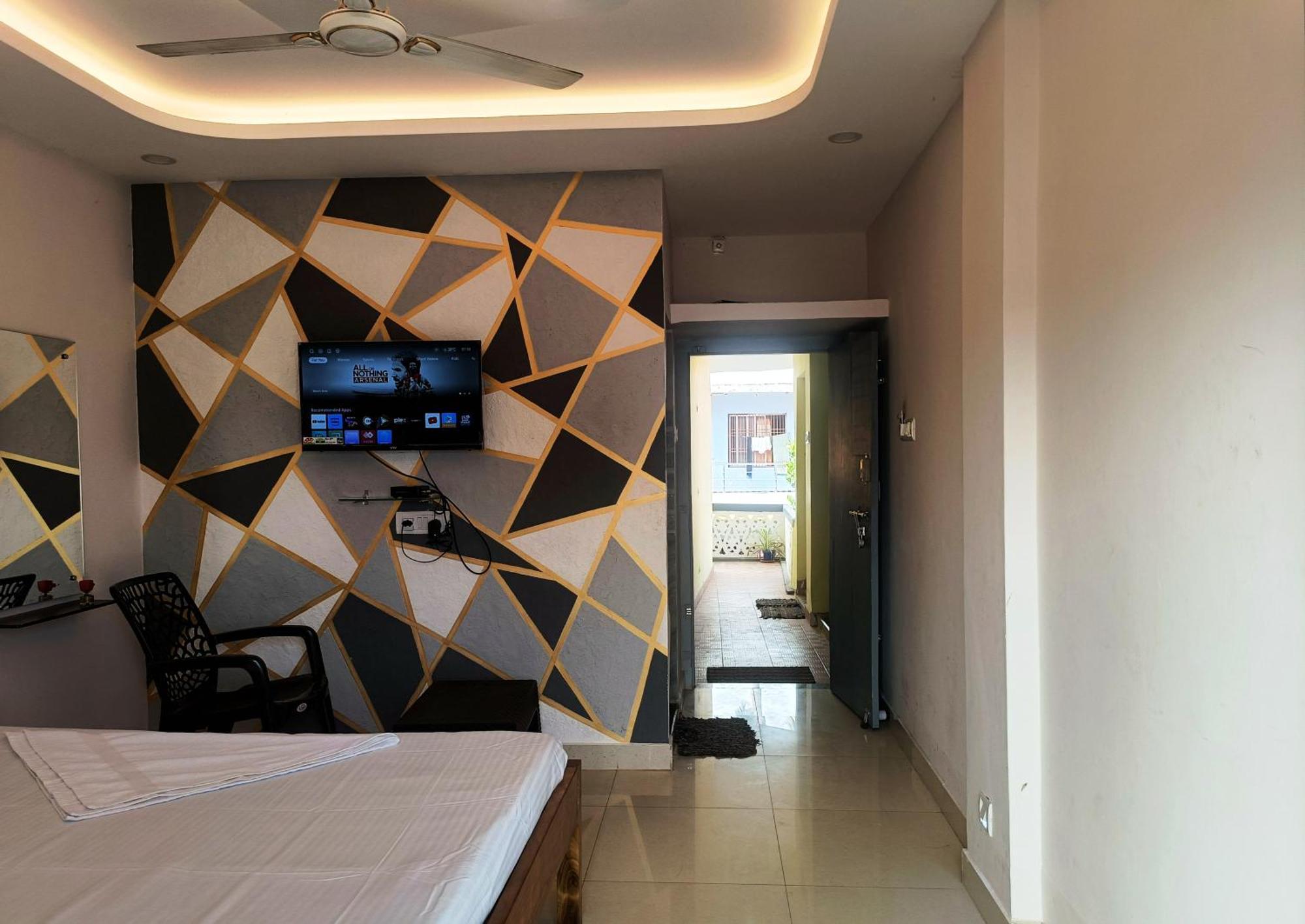 Hotel Grand View ปูรี ภายนอก รูปภาพ