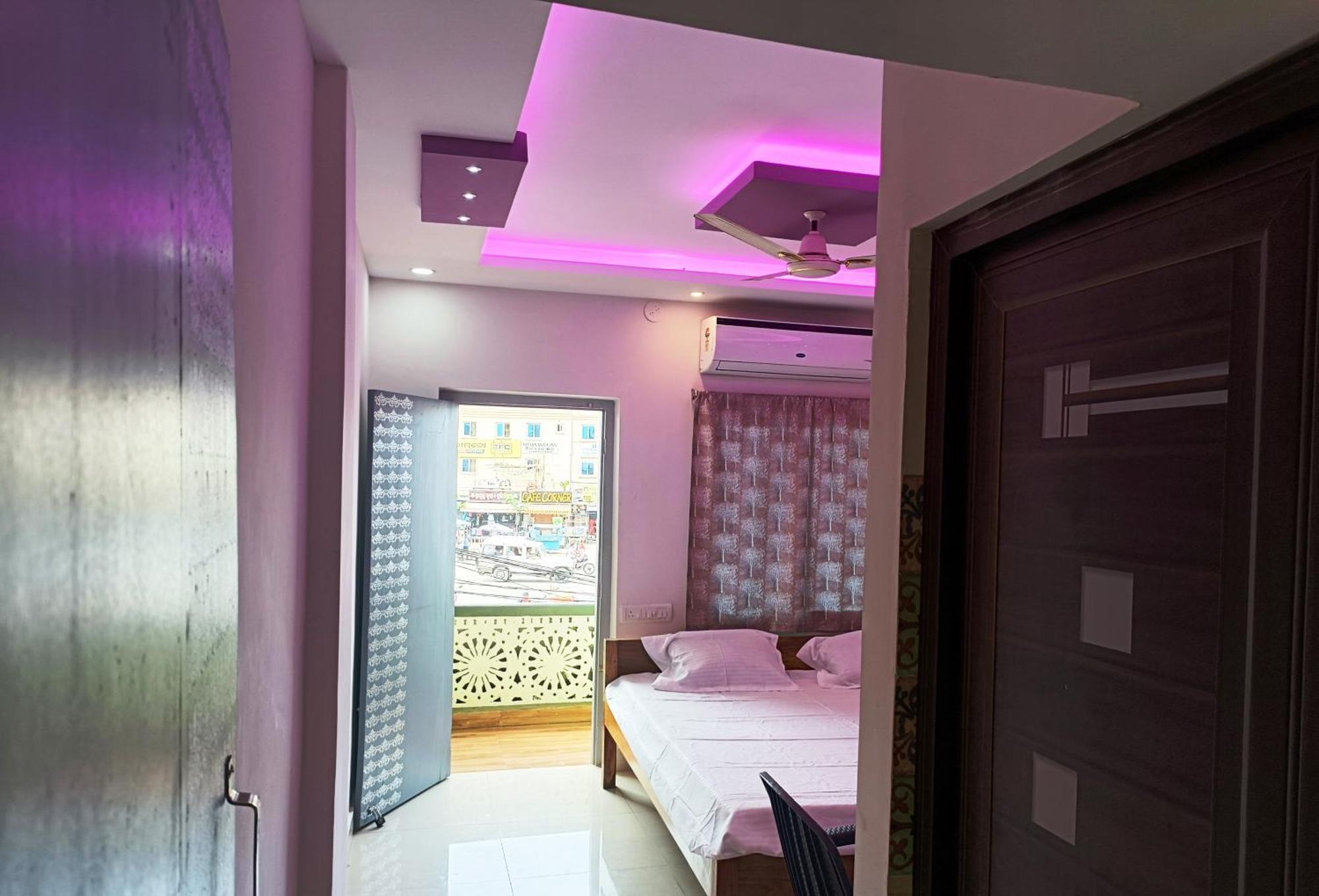 Hotel Grand View ปูรี ภายนอก รูปภาพ