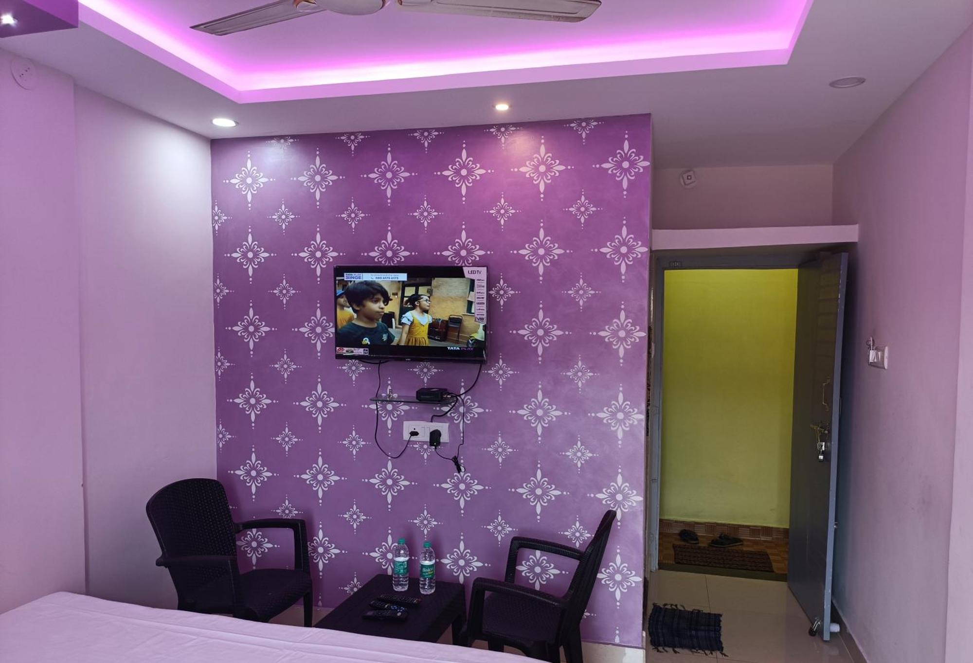 Hotel Grand View ปูรี ภายนอก รูปภาพ