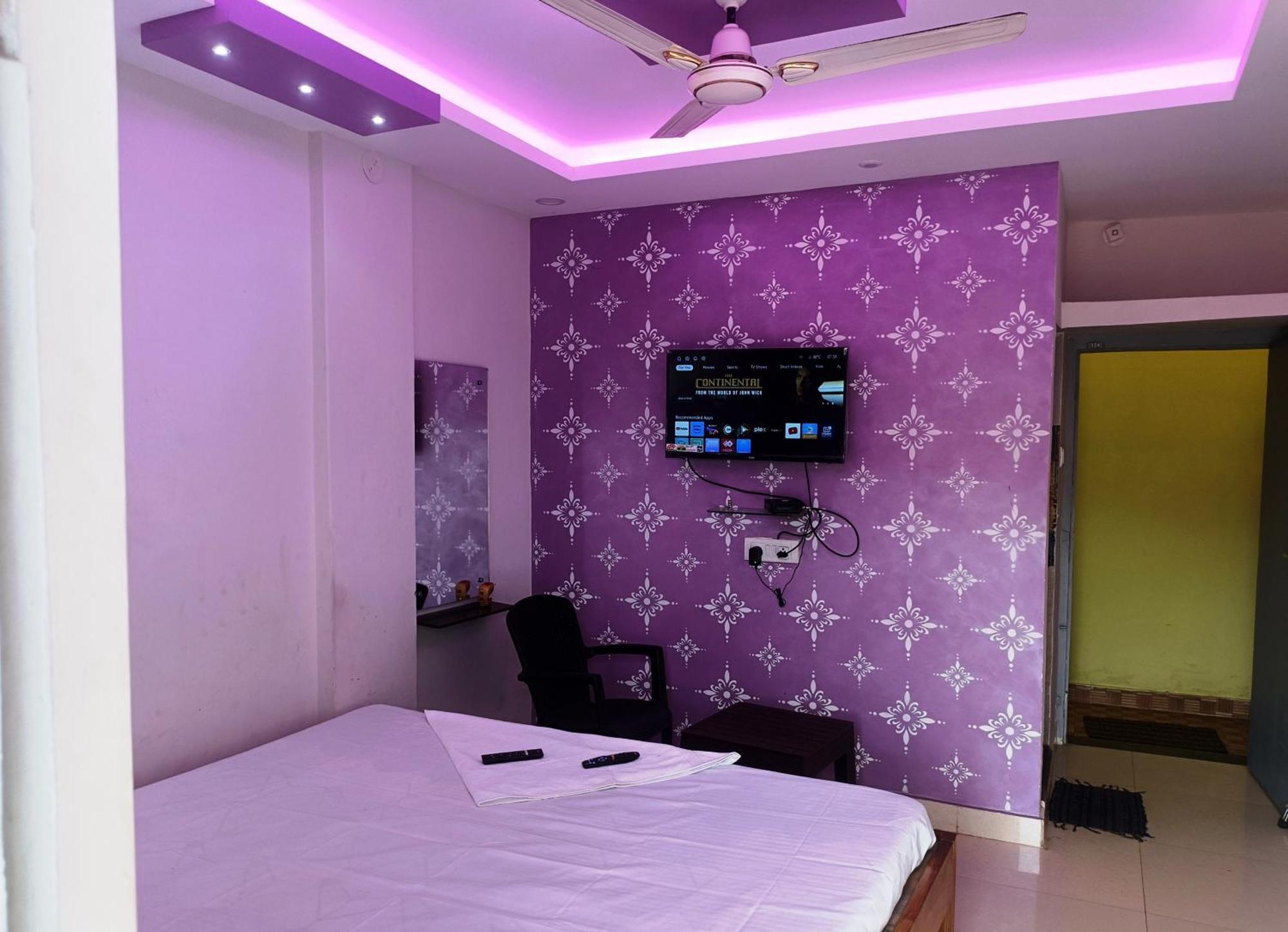 Hotel Grand View ปูรี ภายนอก รูปภาพ