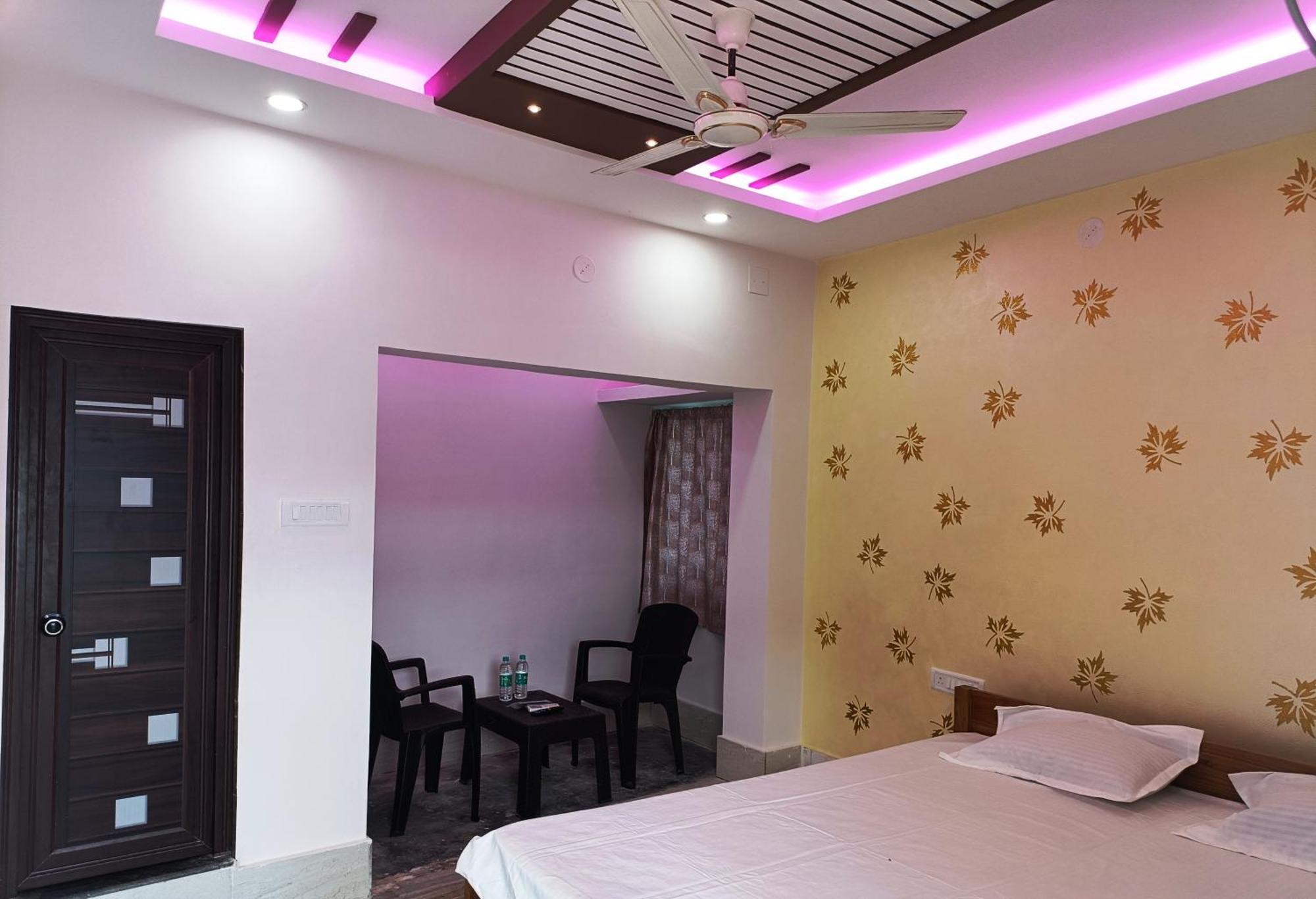 Hotel Grand View ปูรี ภายนอก รูปภาพ